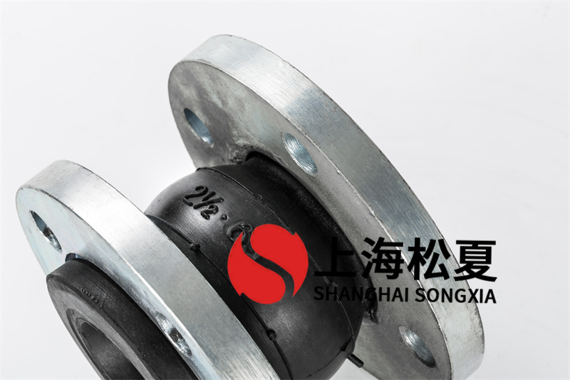 316不銹鋼供水系統橡膠膨脹節噴漆防銹層有什么用?